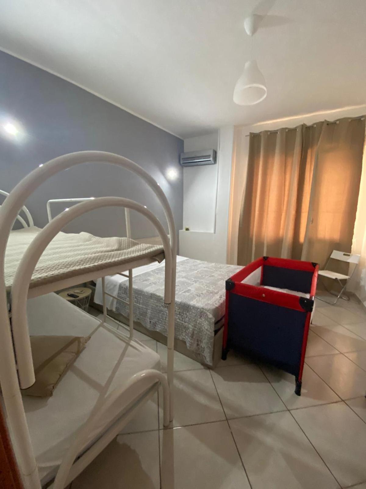 Bedroompompei With Free Parking Kültér fotó