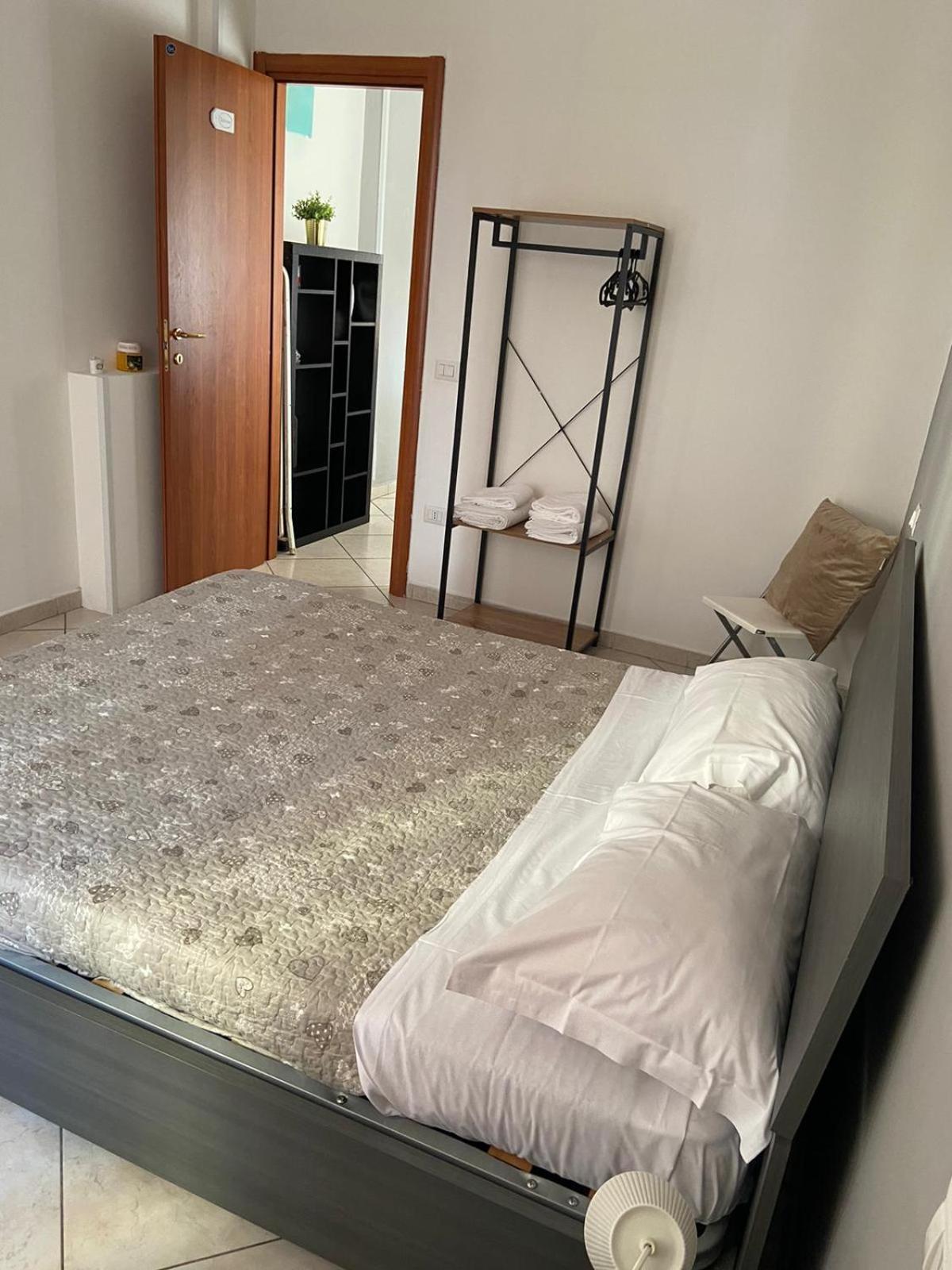 Bedroompompei With Free Parking Kültér fotó