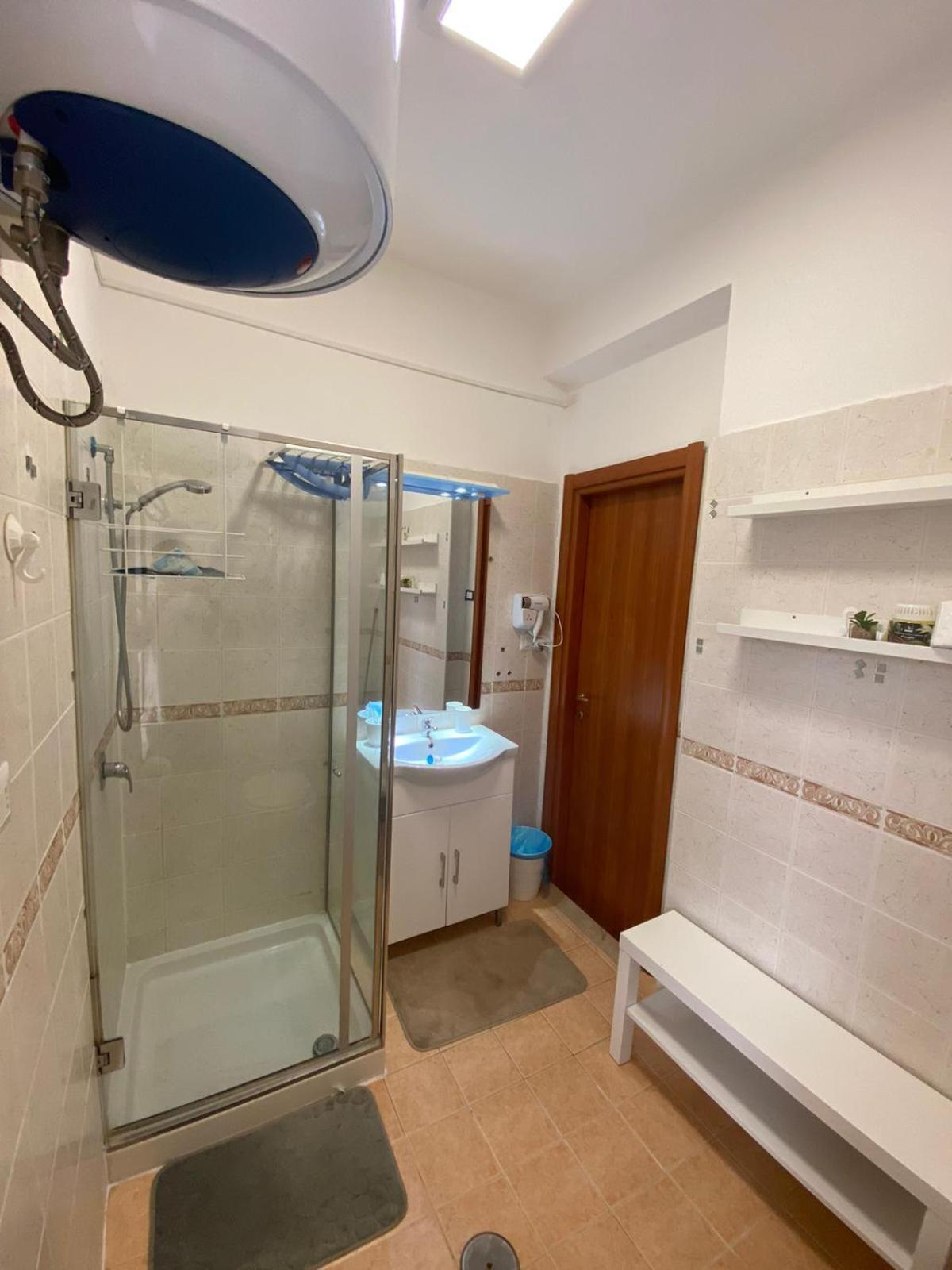 Bedroompompei With Free Parking Kültér fotó